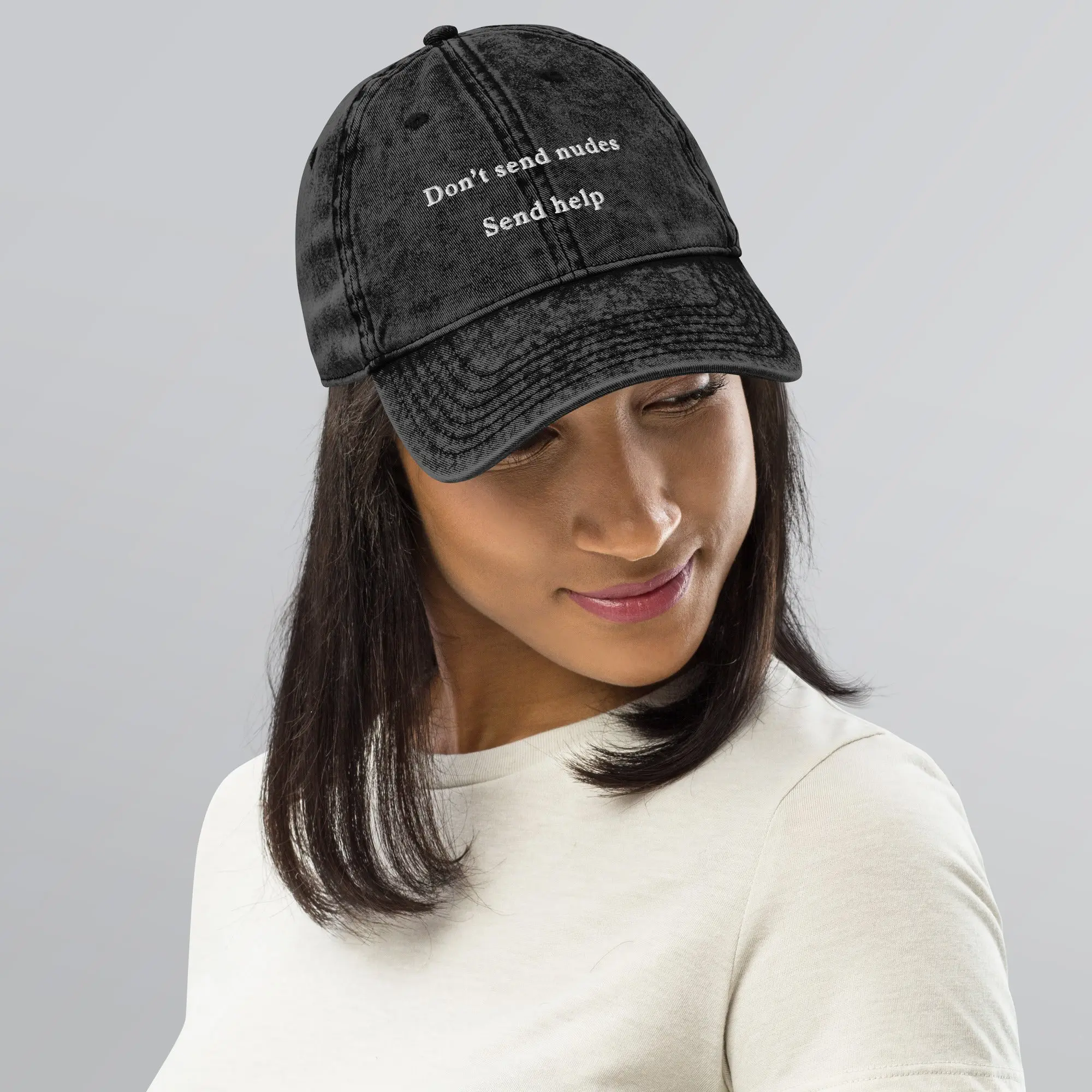 Don't send nudes send help Vintage Cotton Twill Cap - Image 3