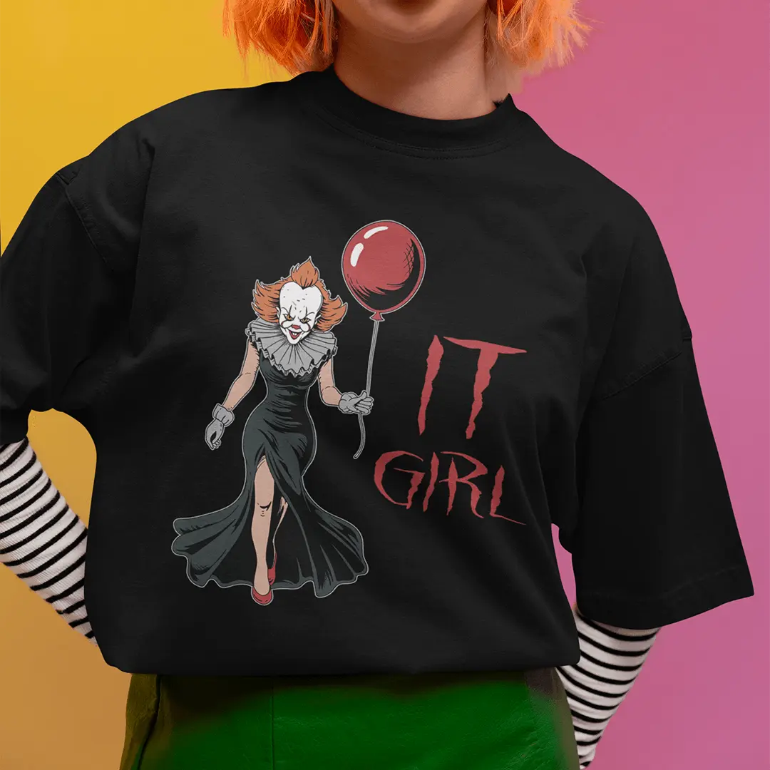 IT Girl t-shirt - Image 7